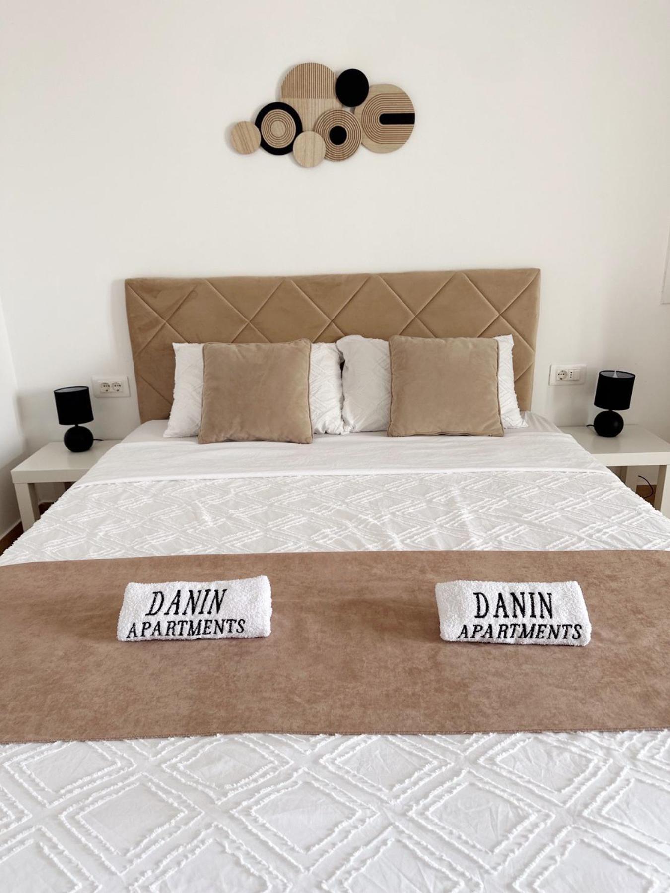 Danin Apartmani 巴尔 外观 照片
