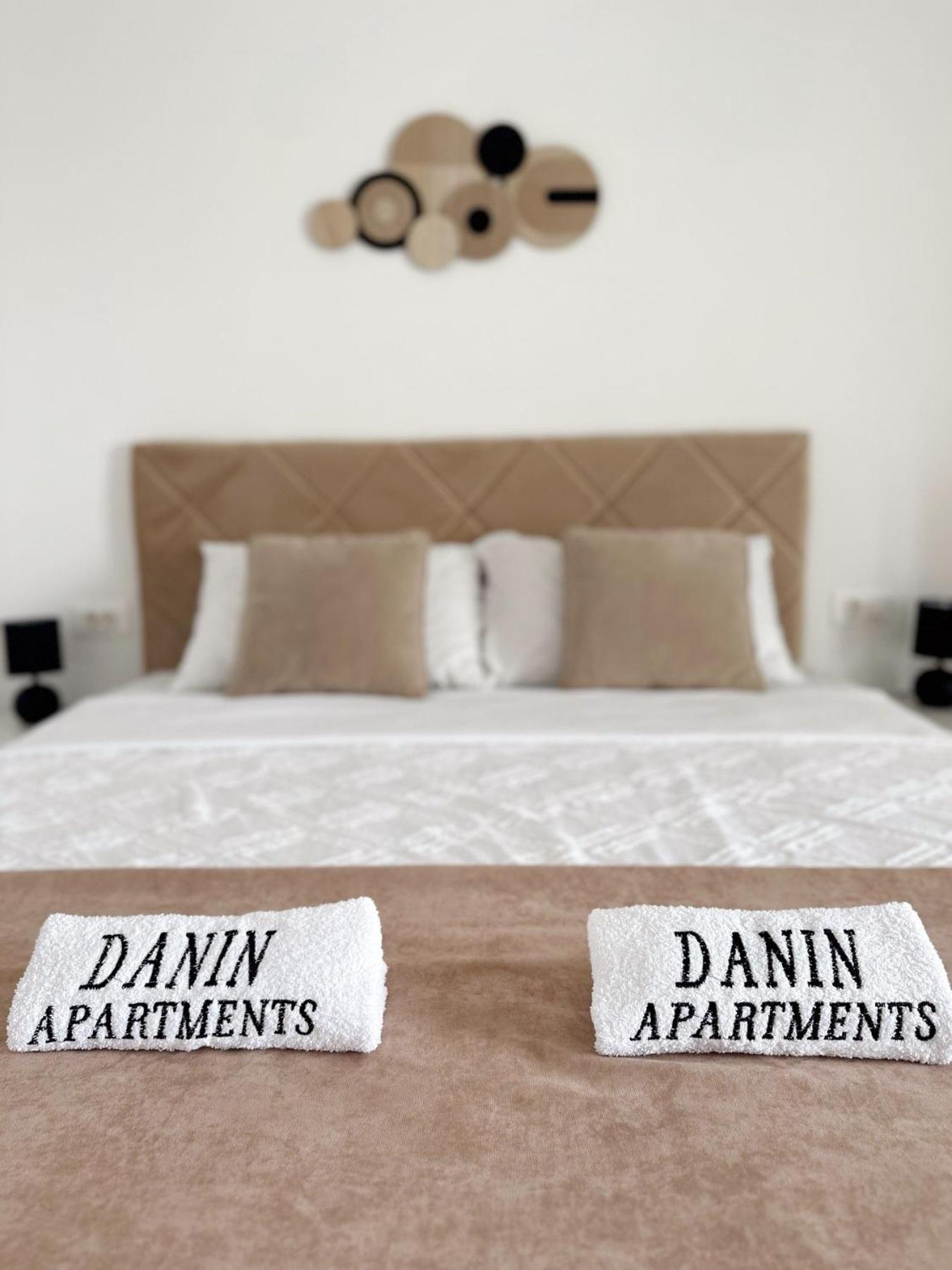 Danin Apartmani 巴尔 外观 照片